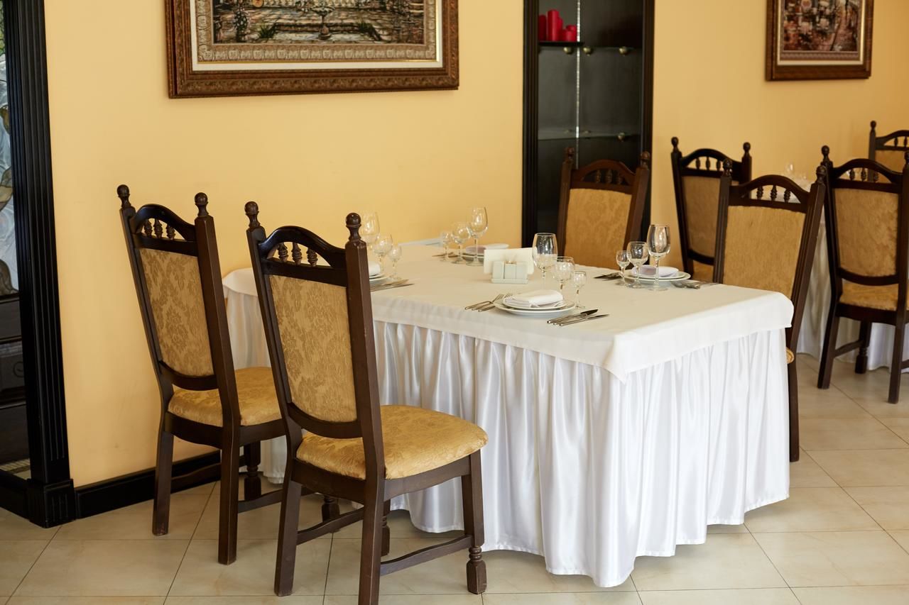 Отели типа «постель и завтрак» Garden Hall Тернополь