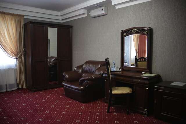Отели типа «постель и завтрак» Garden Hall Тернополь-46